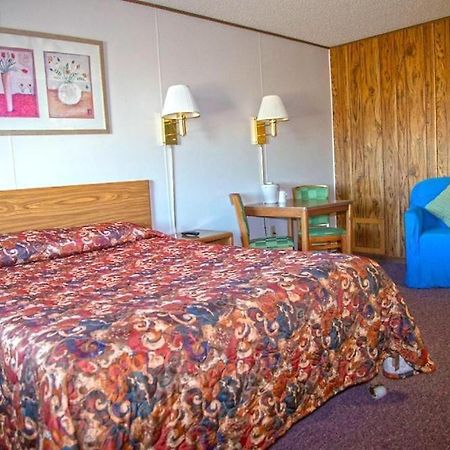 Artos Motel Harvey 外观 照片