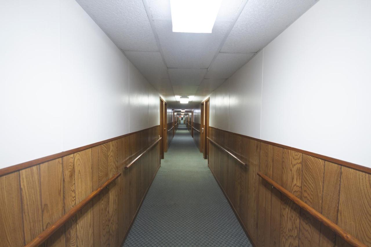 Artos Motel Harvey 外观 照片